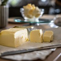 Cómo hacer mantequilla sin lactosa en casa