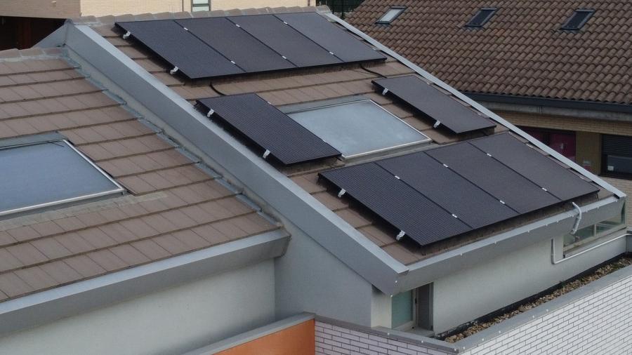 Placas solares: el complemento perfecto para una casa más ecológica y de diseño