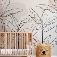 El estilo tropical encuentra el minimalista en el nuevo papel pintado de Hovia