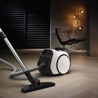 Fuerte, compacto y ágil: así es el nuevo Boost CX1, el aspirador sin bolsa más pequeño de Miele