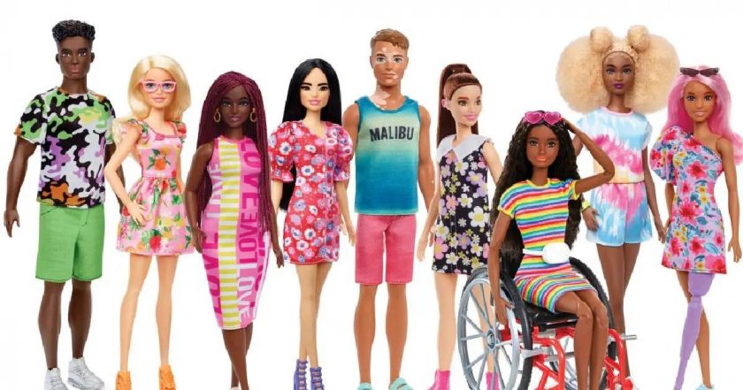 Barbie presenta su primera muñeca con implante coclear y el primer muñeco Ken con vitíligo