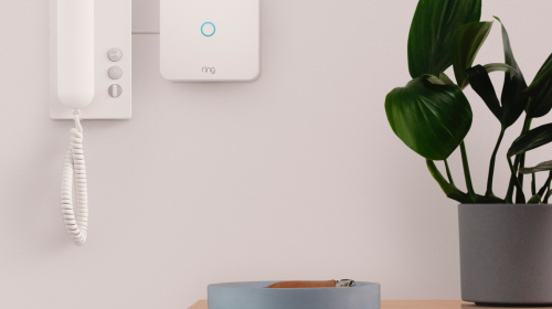 Ring reinventa el interfono tradicional conectándote con tu hogar desde cualquier parte del mundo.