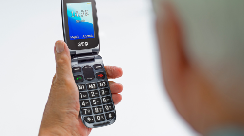 SPC incorpora las ventajas de la tecnología 4G a su senior phone más icónico y presenta HARMONY 4G: más cobertura, calidad de llamadas HD y compatible con audífonos