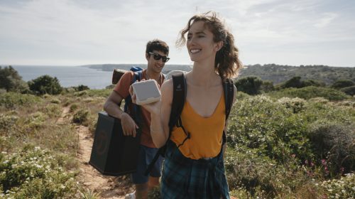Resistencia al agua en altavoces: ¿Cómo funciona y cuál comprar?