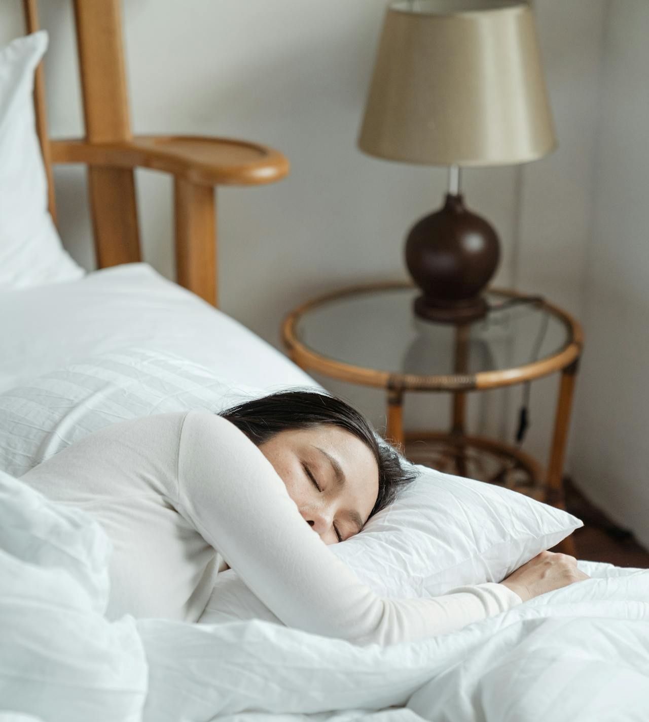 ¿Cuál es la mejor postura para dormir? Analizamos los pros y contras.