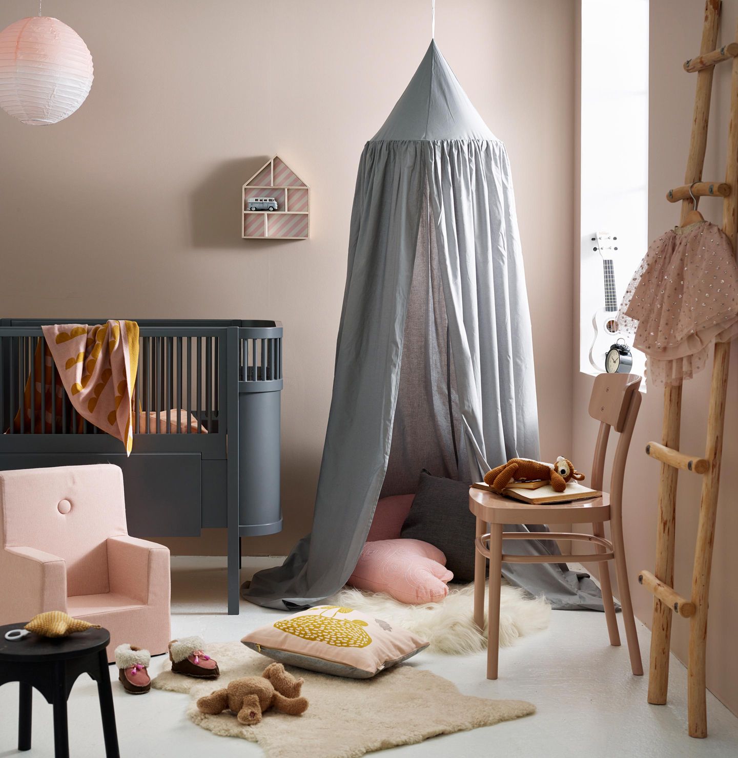 La pintura que sobrevive al día a día de una casa con niños