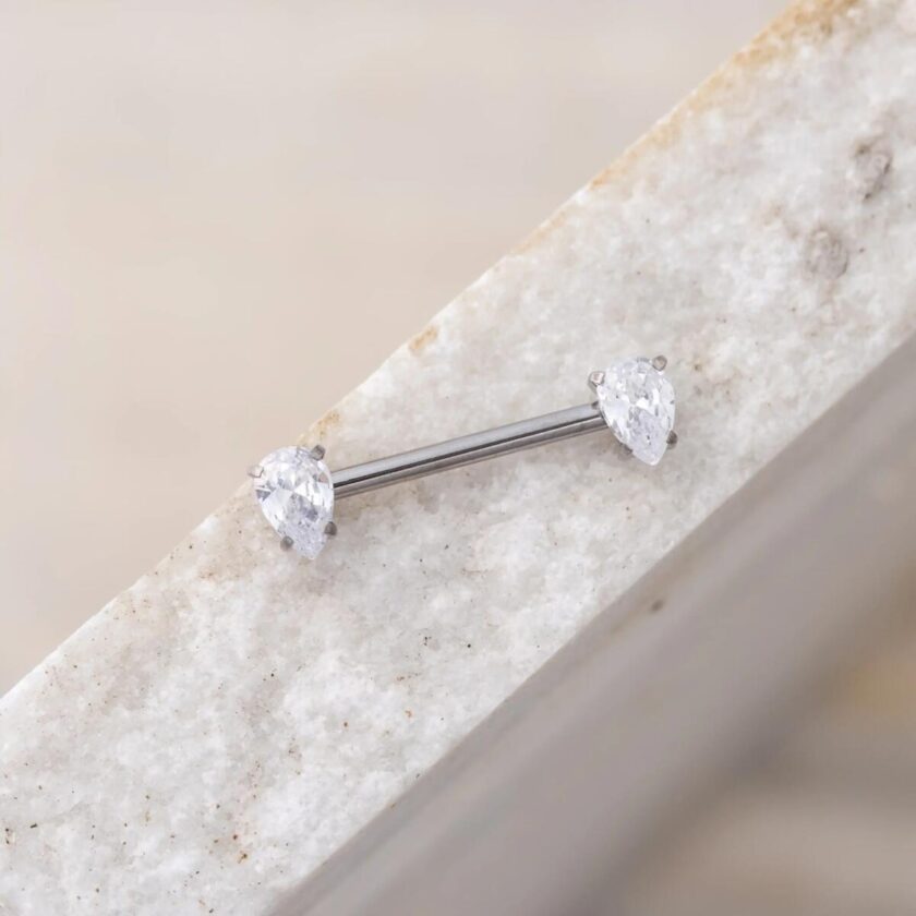 ¿Qué cualidades debe tener un nipple piercing de calidad?