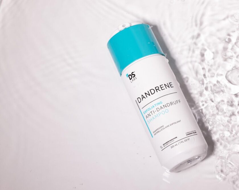 Protege el cuero cabelludo con la exfoliación Protege el cuero cabelludo con la exfoliación