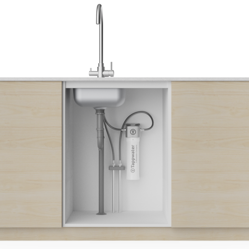 Tappwater se suma a la tendencia de cocinas despejadas con un filtro invisible.
