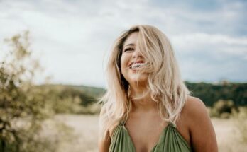 Tips para lavarse el pelo en verano.