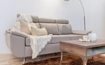 La importancia del descanso en el hogar: Cómo elegir un sofá que cuide tu espalda