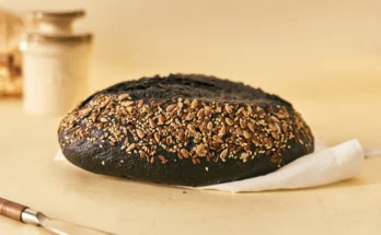 ¿Por qué deberíamos incluir el pan de carbón en nuestra dieta?
